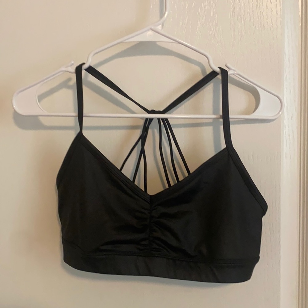 Alo strappy sports bra size Large